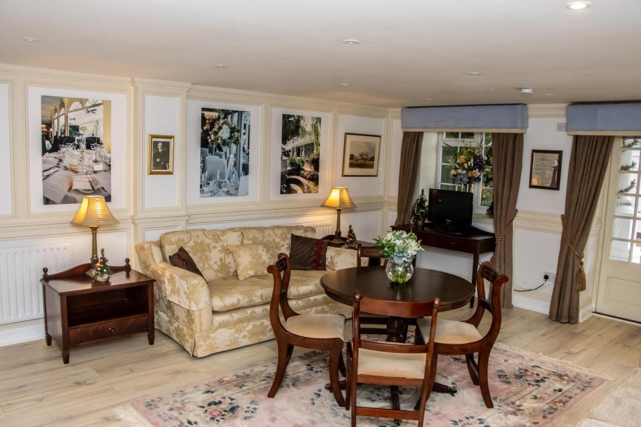 The Lord Bute 5* Highcliffe
